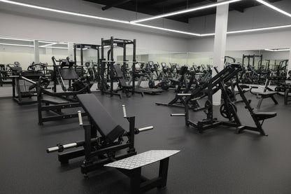 Plate Loaded Hip Thrust Glute Drive Machine