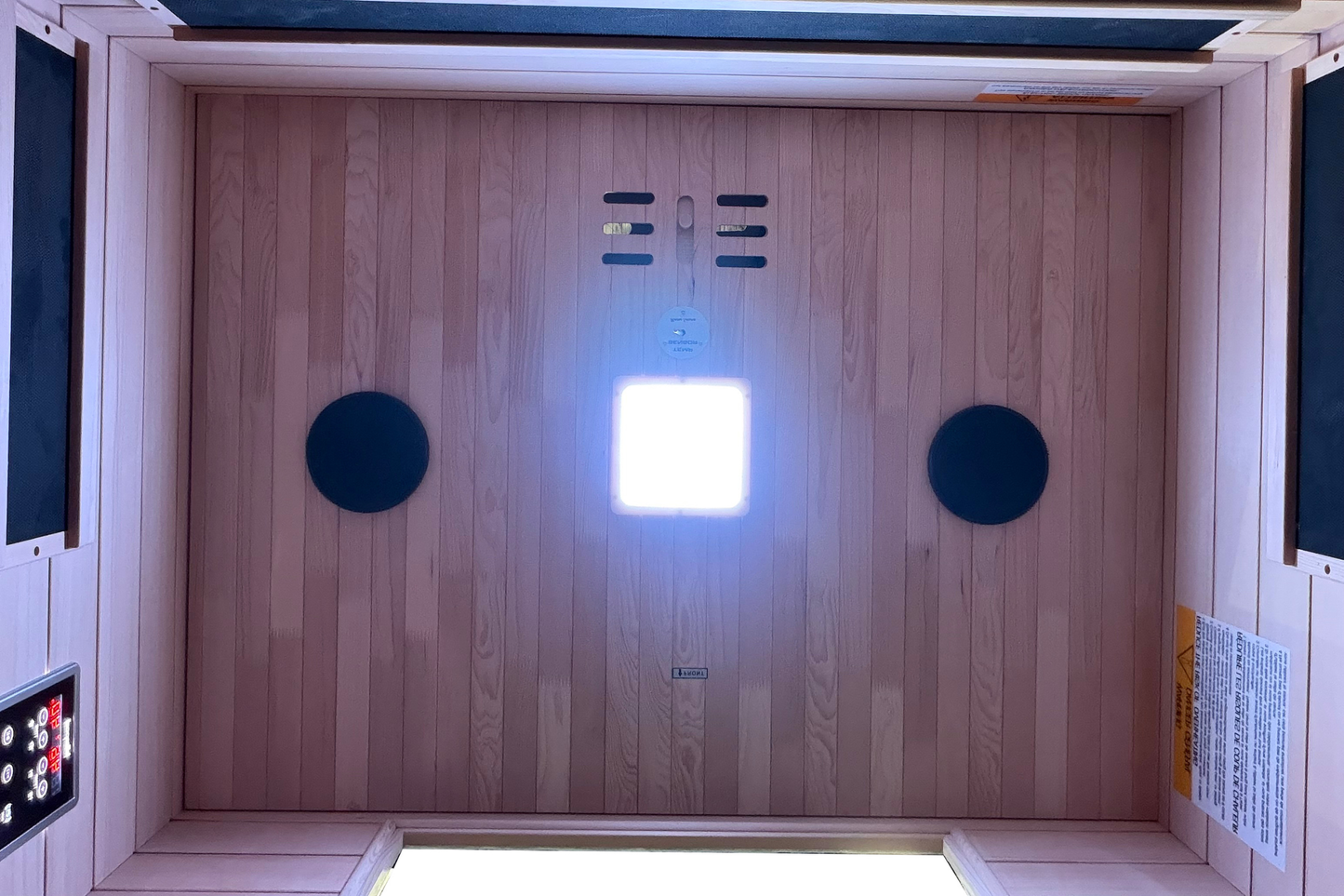 Blisspod | Malmö | All-In-One Infrared + Red Light Therapy | Premium Sauna | Low EMF | LED Chromotherapy | 2 Person